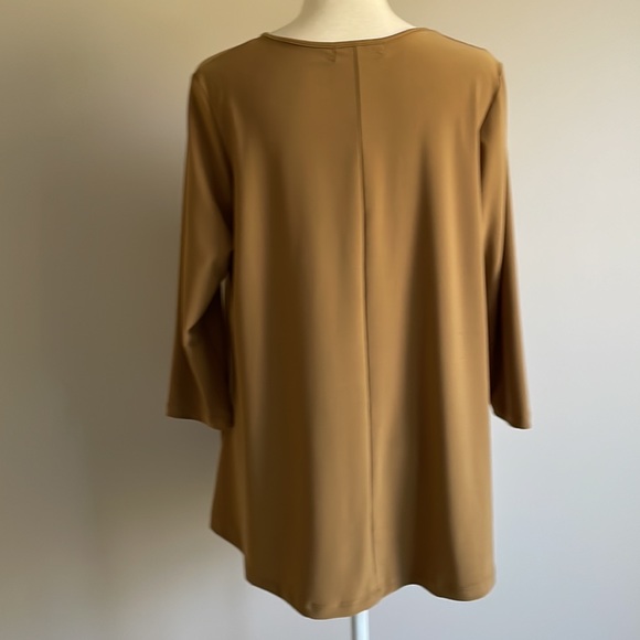 Sun Kim Neutral Taupe Stretchy Slinky Jersey Knit 3/4 Sleeve Swing Tunic - Picture 4 of 13